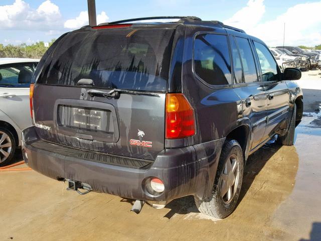 1GKDS13S832375520 - 2003 GMC ENVOY BLACK photo 4