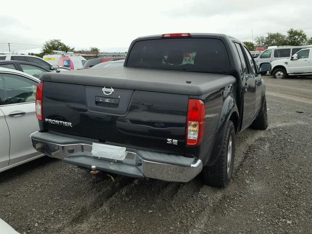 1N6AD07U38C423602 - 2008 NISSAN FRONTIER C BLACK photo 4