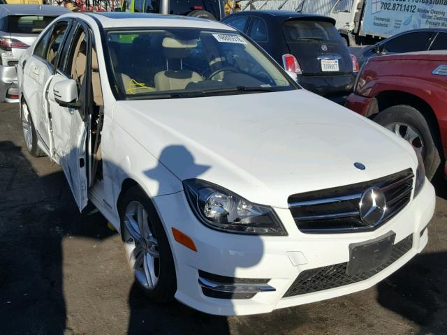 WDDGF4HB3ER303373 - 2014 MERCEDES-BENZ C 250 WHITE photo 1