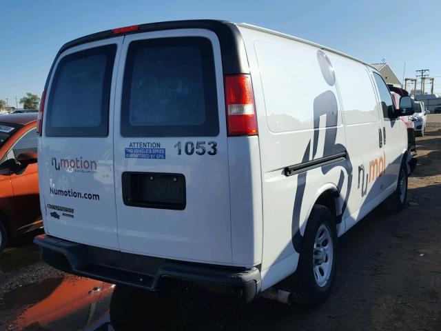 1GCSGAFX2E1156881 - 2014 CHEVROLET EXPRESS G1 WHITE photo 4