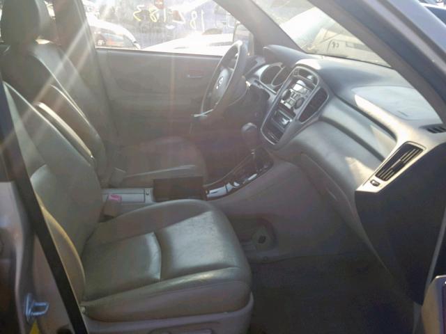 JTEDP21A840017470 - 2004 TOYOTA HIGHLANDER TAN photo 5