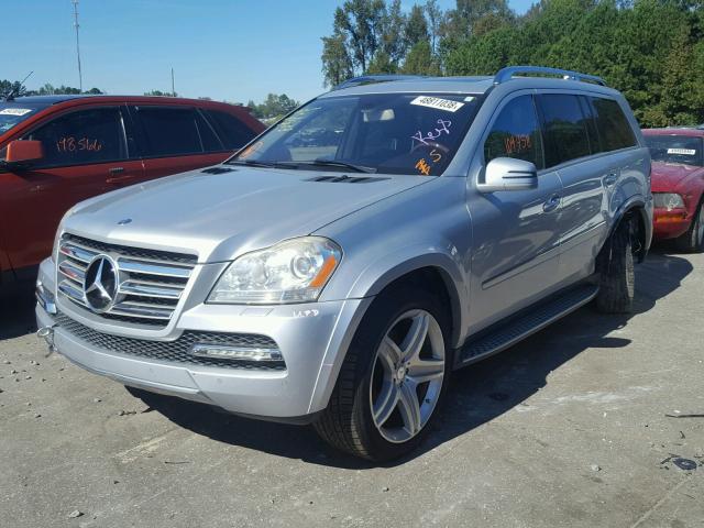 4JGBF8GE1BA720987 - 2011 MERCEDES-BENZ GL 550 4MA SILVER photo 2