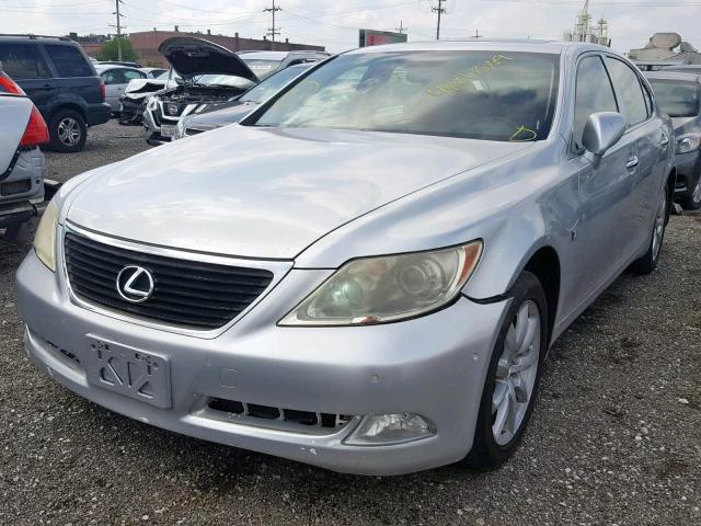 JTHGL46F485029815 - 2008 LEXUS LS 460L SILVER photo 2