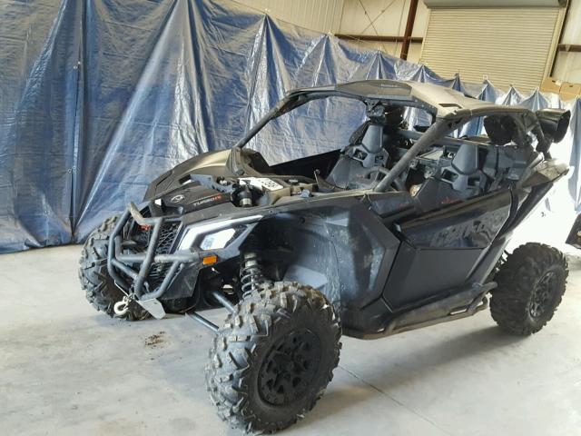 3JBVDAW44JK001076 - 2018 CAN-AM MAVERICK X BLACK photo 2