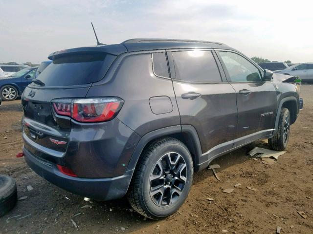 3C4NJDDB7KT739751 - 2019 JEEP COMPASS TR GRAY photo 4