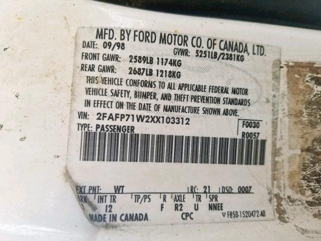 2FAFP71W2XX103312 - 1999 FORD CROWN VICT WHITE photo 10