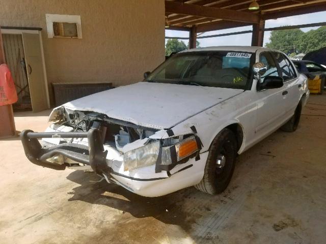 2FAFP71W2XX103312 - 1999 FORD CROWN VICT WHITE photo 2