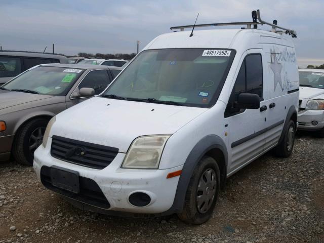 NM0LS7DN6BT044427 - 2011 FORD TRANSIT CO WHITE photo 2