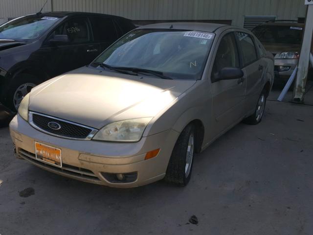 1FAFP34N07W243396 - 2007 FORD FOCUS ZX4 BEIGE photo 2