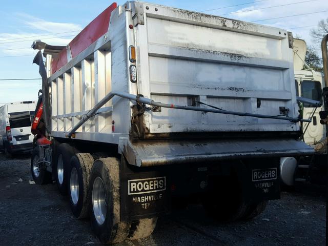 4V5K99EJ6GN931166 - 2016 VOLVO VHD RED photo 6