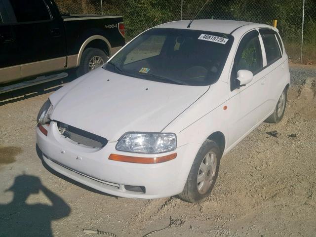 KL1TJ62634B141807 - 2004 CHEVROLET AVEO LS WHITE photo 2