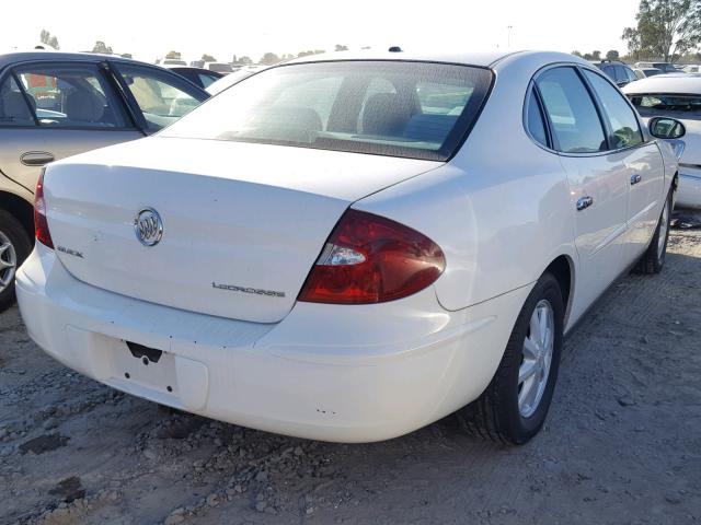 2G4WC562X51228490 - 2005 BUICK LACROSSE C WHITE photo 4