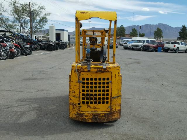 4813760 - 2018 DUTCHMEN FORKLIFT YELLOW photo 6