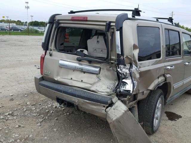 1J8HG58236C275640 - 2006 JEEP COMMANDER GOLD photo 9