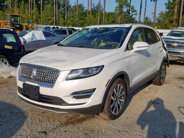 5LMCJ3C94KUL09271 - 2019 LINCOLN MKC RESERV WHITE photo 2