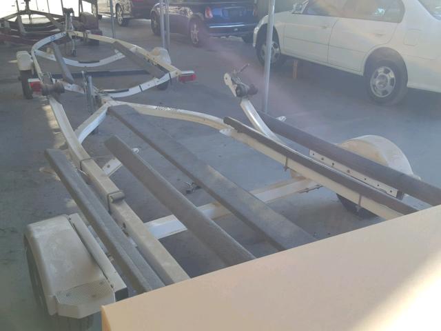 1MDAK6L17WA012237 - 1998 SHOR TRAILER თეთრი ფოტო 3