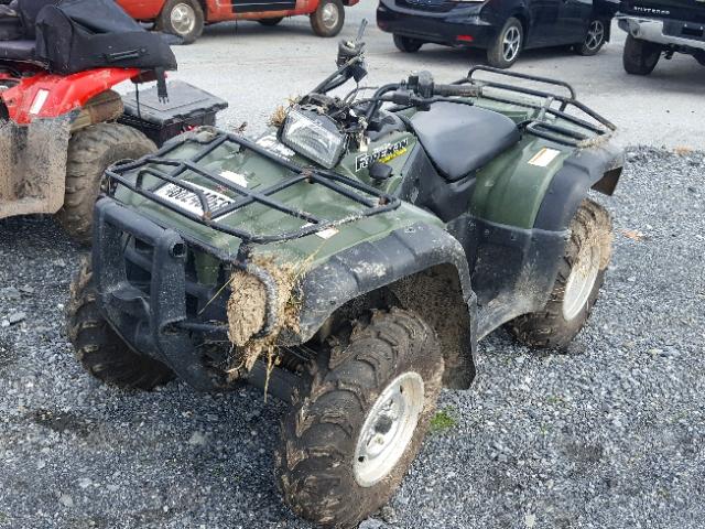 478TE264244300635 - 2004 HONDA TRX500 FGA GREEN photo 2