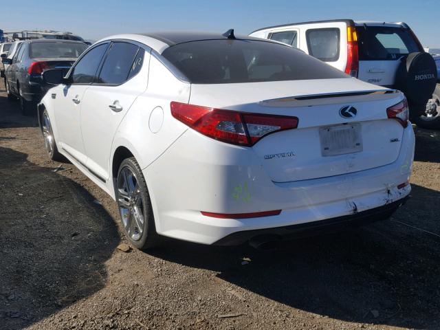 5XXGR4A69DG143175 - 2013 KIA OPTIMA SX WHITE photo 3