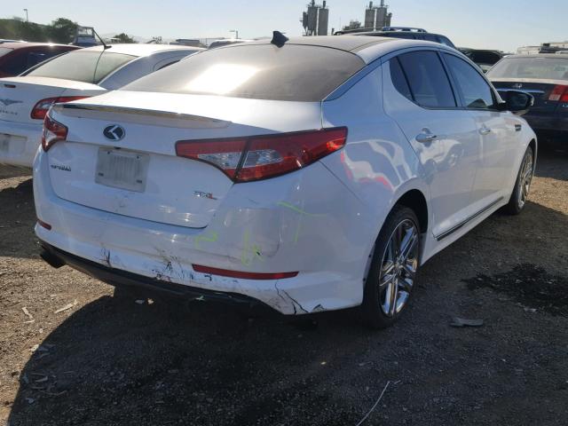 5XXGR4A69DG143175 - 2013 KIA OPTIMA SX WHITE photo 4