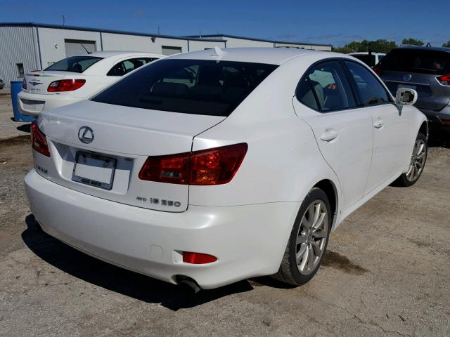 JTHCK262685024277 - 2008 LEXUS IS 250 WHITE photo 4