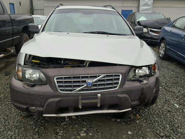 YV1SZ59H941145827 - 2004 VOLVO XC70 SILVER photo 9