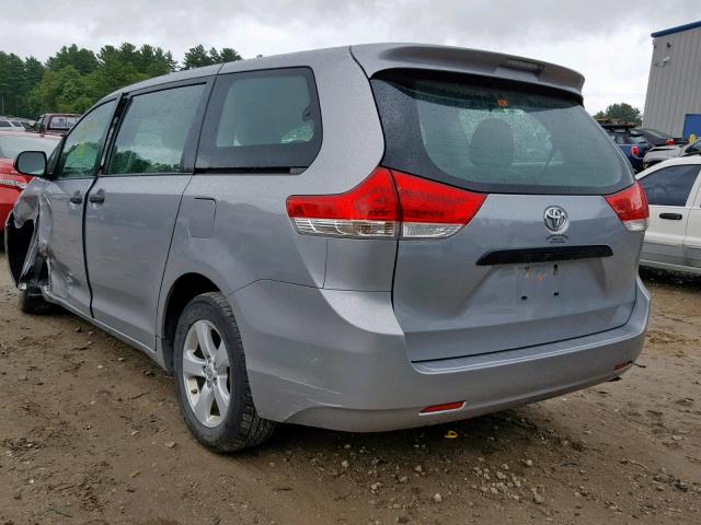 5TDZK3DC8ES502069 - 2014 TOYOTA SIENNA SILVER photo 3