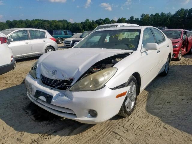 JTHBA30G055125688 - 2005 LEXUS ES 330 WHITE photo 2