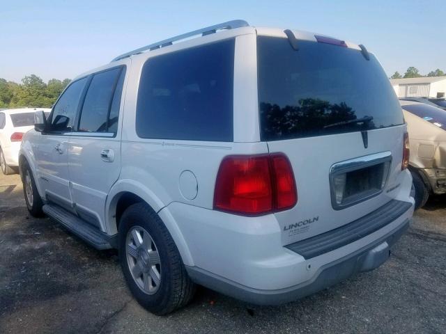 5LMFU27R44LJ23893 - 2004 LINCOLN NAVIGATOR WHITE photo 3