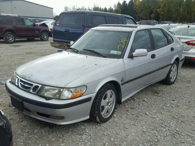 YS3DF58K322031407 - 2002 SAAB 9-3 SE GRAY photo 2