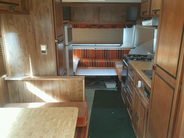 M40CA8T507510 - 1978 GEOR MOTORHOME WHITE photo 6