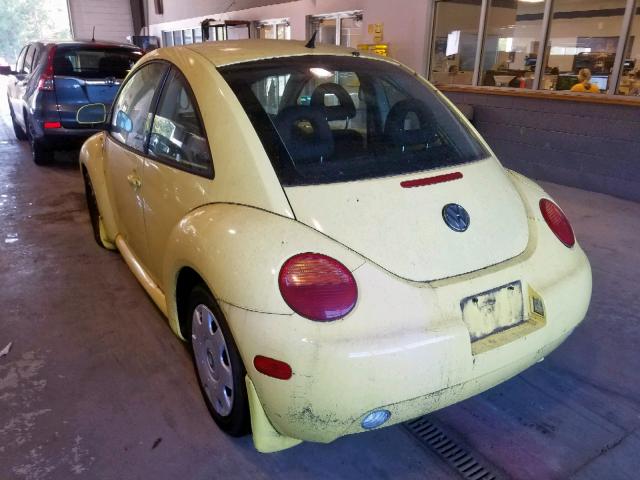 3VWBC21C0YM468417 - 2000 VOLKSWAGEN NEW BEETLE ყვითელი ფოტო 3