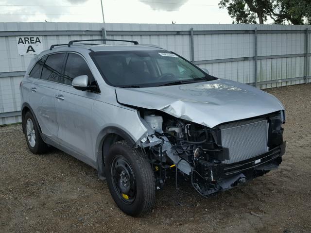 5XYPG4A35KG436964 - 2019 KIA SORENTO LX SILVER photo 1