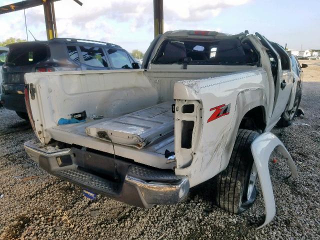 1GCDS136168170234 - 2006 CHEVROLET COLORADO WHITE photo 4