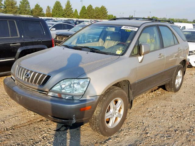 JTJHF10U020284546 - 2002 LEXUS RX 300 GOLD photo 2