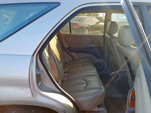 JTJHF10U020284546 - 2002 LEXUS RX 300 GOLD photo 6