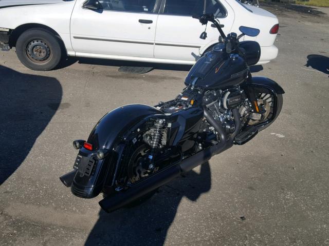 1HD1KVC14JB665360 - 2018 HARLEY-DAVIDSON FLHRXS BLACK photo 4