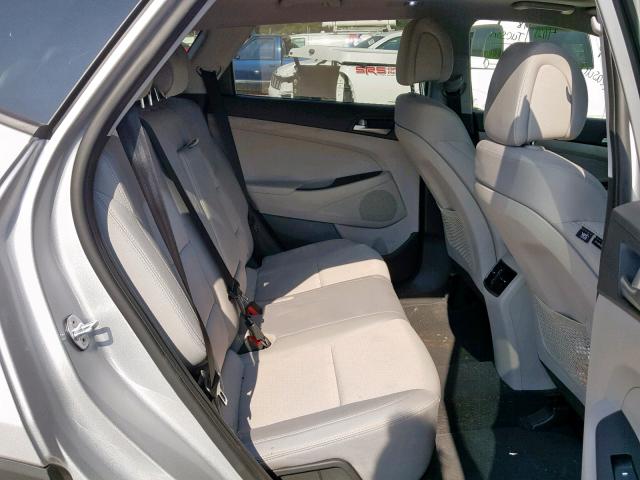 KM8J33A26JU788057 - 2018 HYUNDAI TUCSON VAL SILVER photo 6