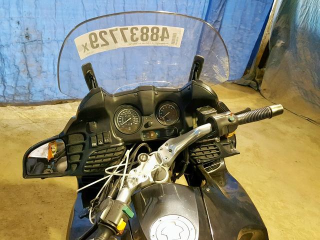 WB10418A8XZC67044 - 1999 BMW R1100 RT GRAY photo 5