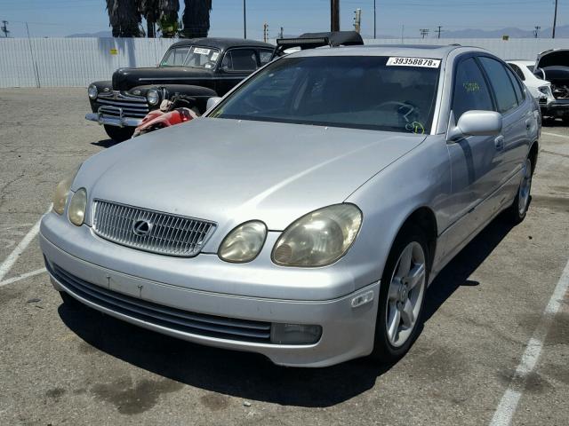 JT8BH68X3W0013516 - 1998 LEXUS GS 400 SILVER photo 2