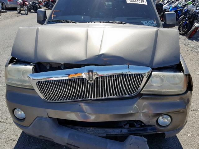 5LMEU68H44ZJ48539 - 2004 LINCOLN AVIATOR ნაცრისფერი ფოტო 7