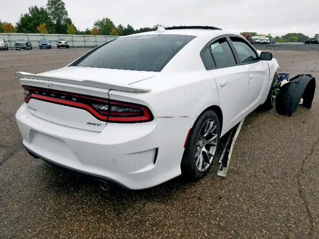 2C3CDXEJ7GH100182 - 2016 DODGE CHARGER SR WHITE photo 4