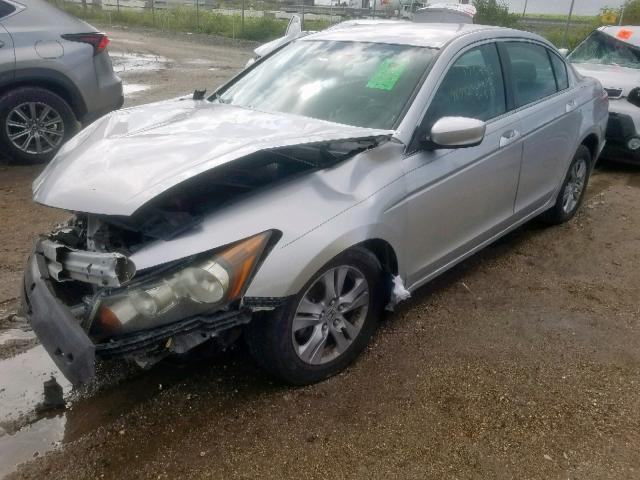 1HGCP2F61BA133185 - 2011 HONDA ACCORD SE SILVER photo 2