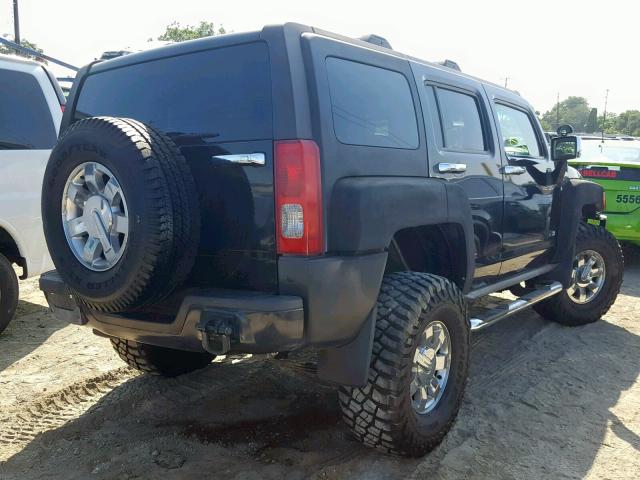 5GTDN13E078136066 - 2007 HUMMER H3 BLACK photo 4