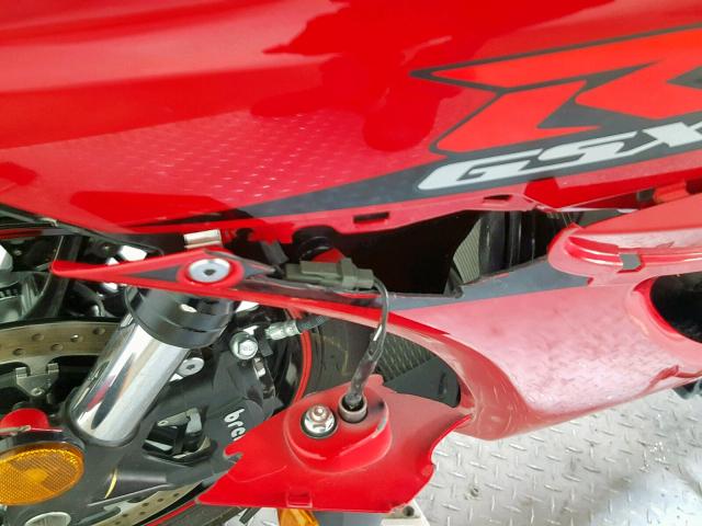 JS1DM11B0H2101173 - 2017 SUZUKI GSX-R1000 RED photo 15