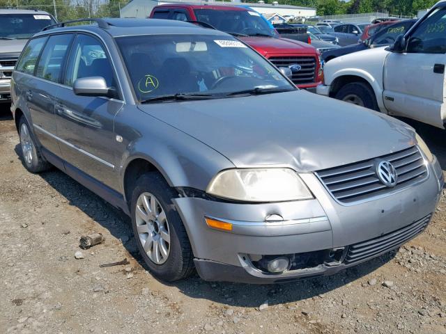 WVWVD63B62E394958 - 2002 VOLKSWAGEN PASSAT GLS GRAY photo 1