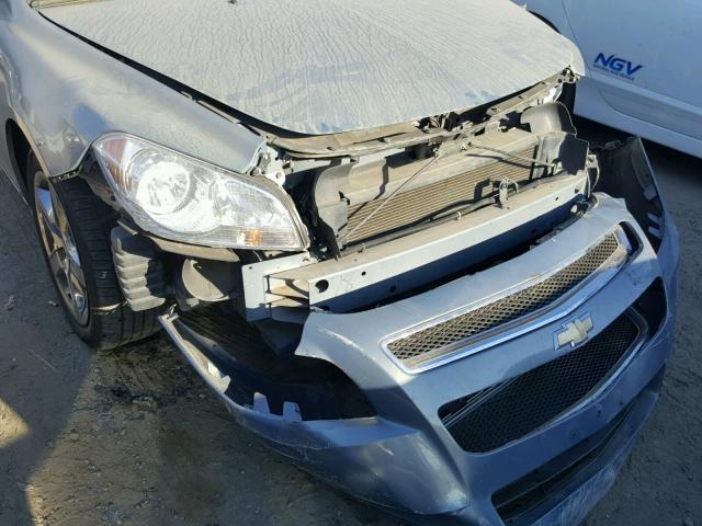 1G1ZH57B79F228939 - 2009 CHEVROLET MALIBU 1LT BLUE photo 9