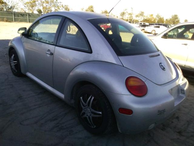 3VWBA21C5XM448782 - 1999 VOLKSWAGEN NEW BEETLE SILVER photo 3