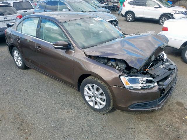 3VWDP7AJXDM422256 - 2013 VOLKSWAGEN JETTA SE BROWN photo 1