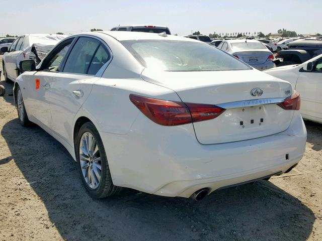 JN1EV7AP2JM357690 - 2018 INFINITI Q50 LUXE WHITE photo 3