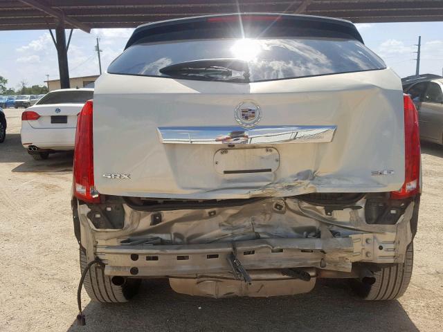 3GYFNDE38DS576255 - 2013 CADILLAC SRX PERFOR GOLD photo 9
